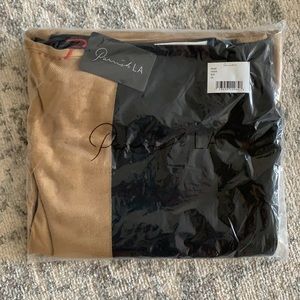 Curateur Poncho Sweater